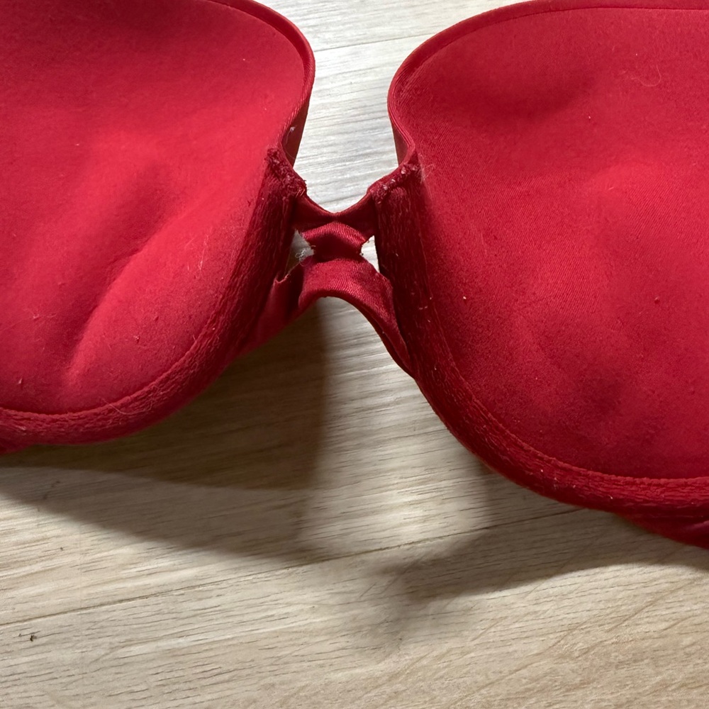 Victoria's Secret Very Sexy Push-up Bra Bundle. 32DD. - Picture 6 of 13